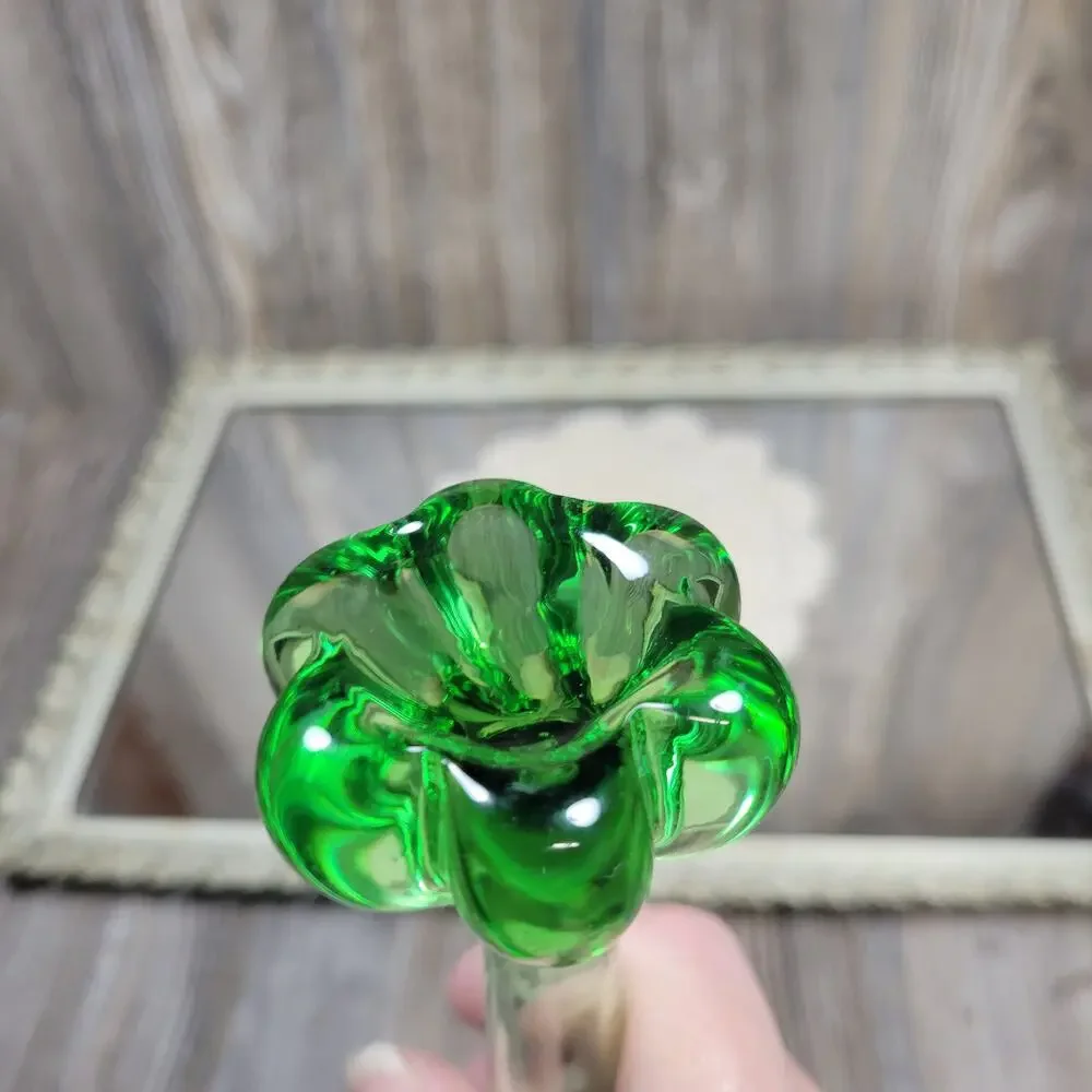 Vintage Small Bud Vase Green Colored Glass Petal Footed - Picture 5 of 5